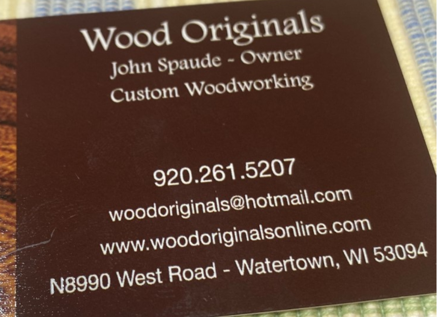 Wood Original's Logo