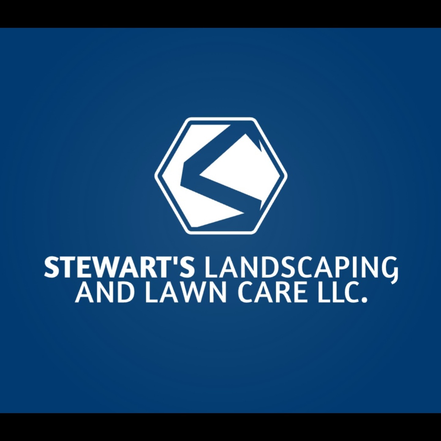 Stewart's Lawn Care Logo