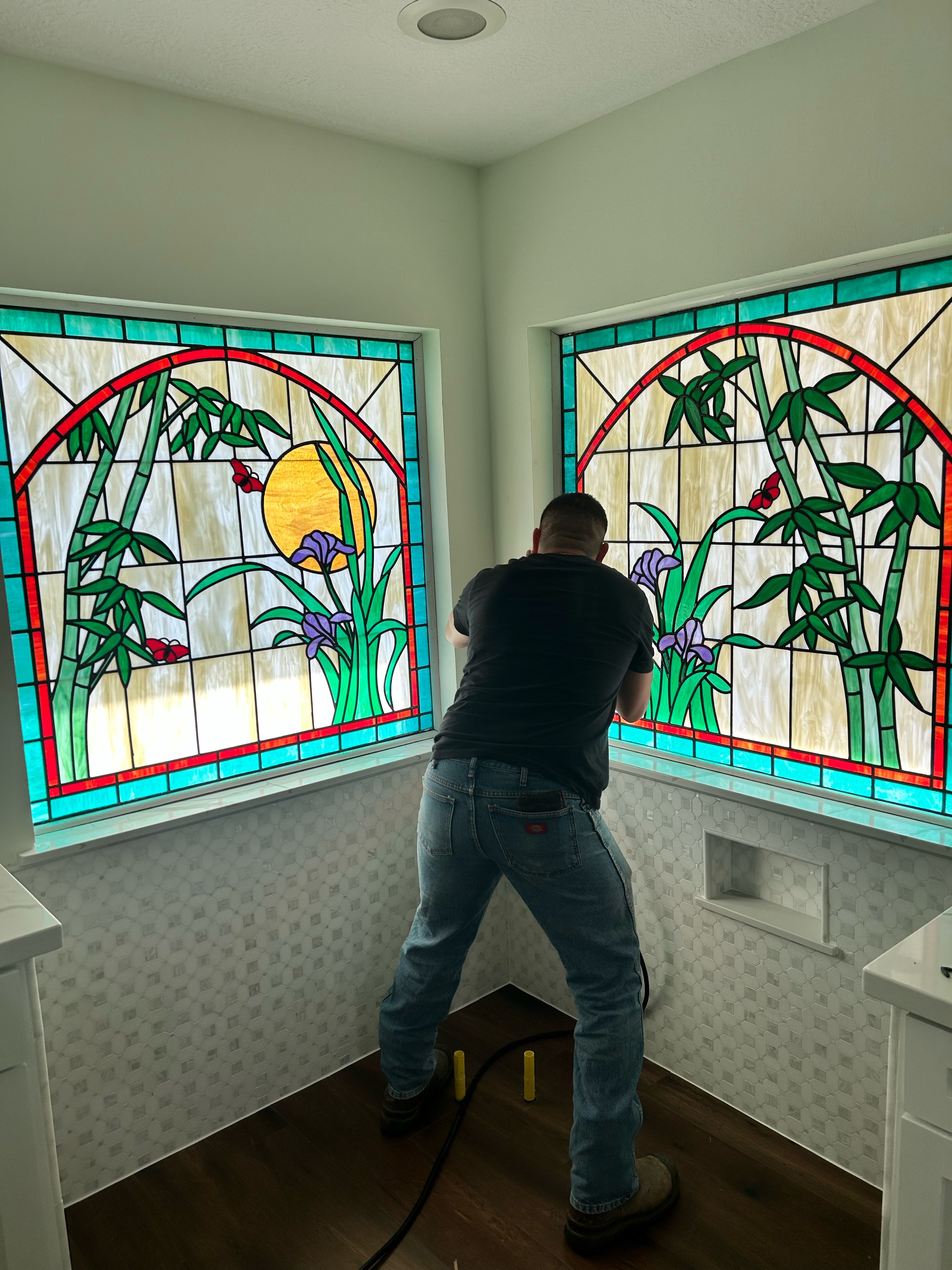 Creation Art Glass and Design Logo