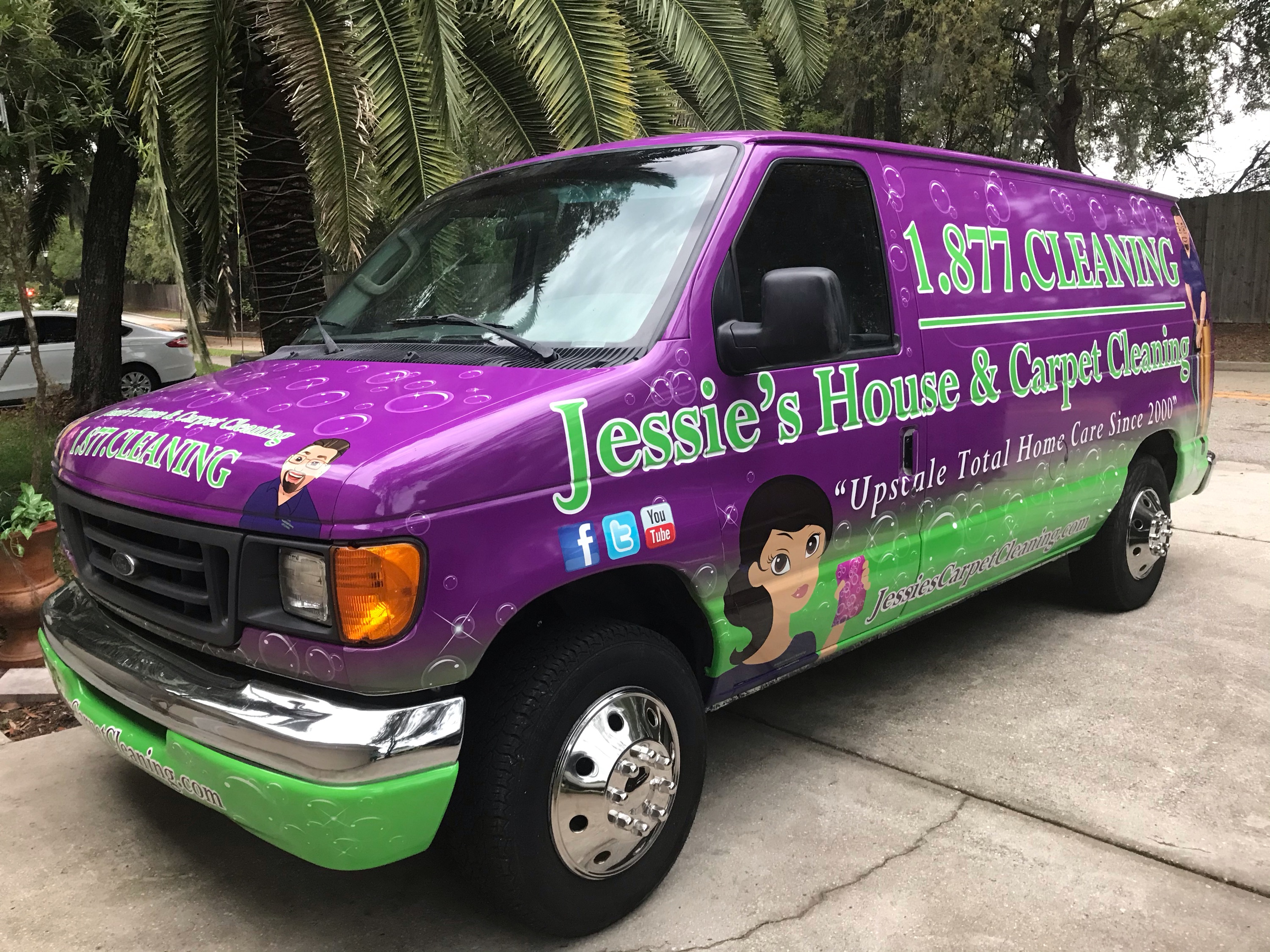Jessie's House & Carpet Cleaning 1.877.CLEANING Logo