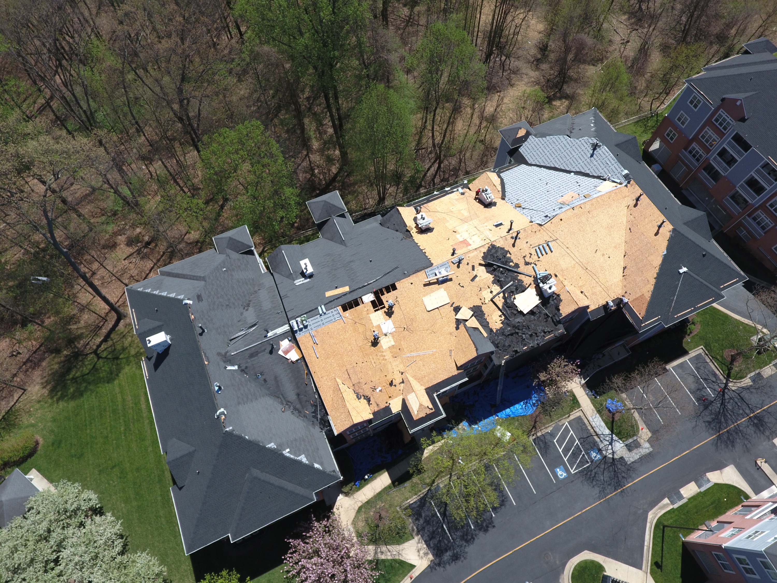 Rogowski Construction, LLC Logo