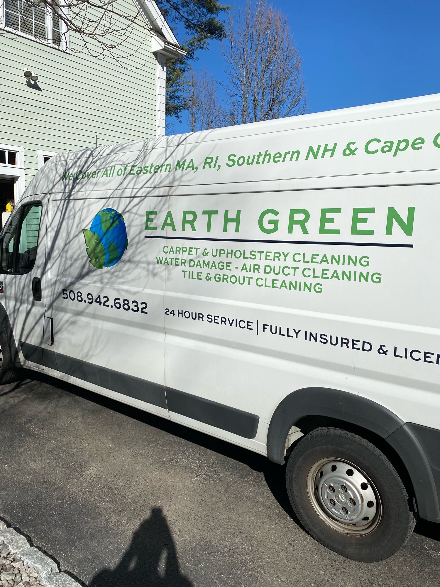 Earth Green Dryer Vent & Duct Cleaning Logo