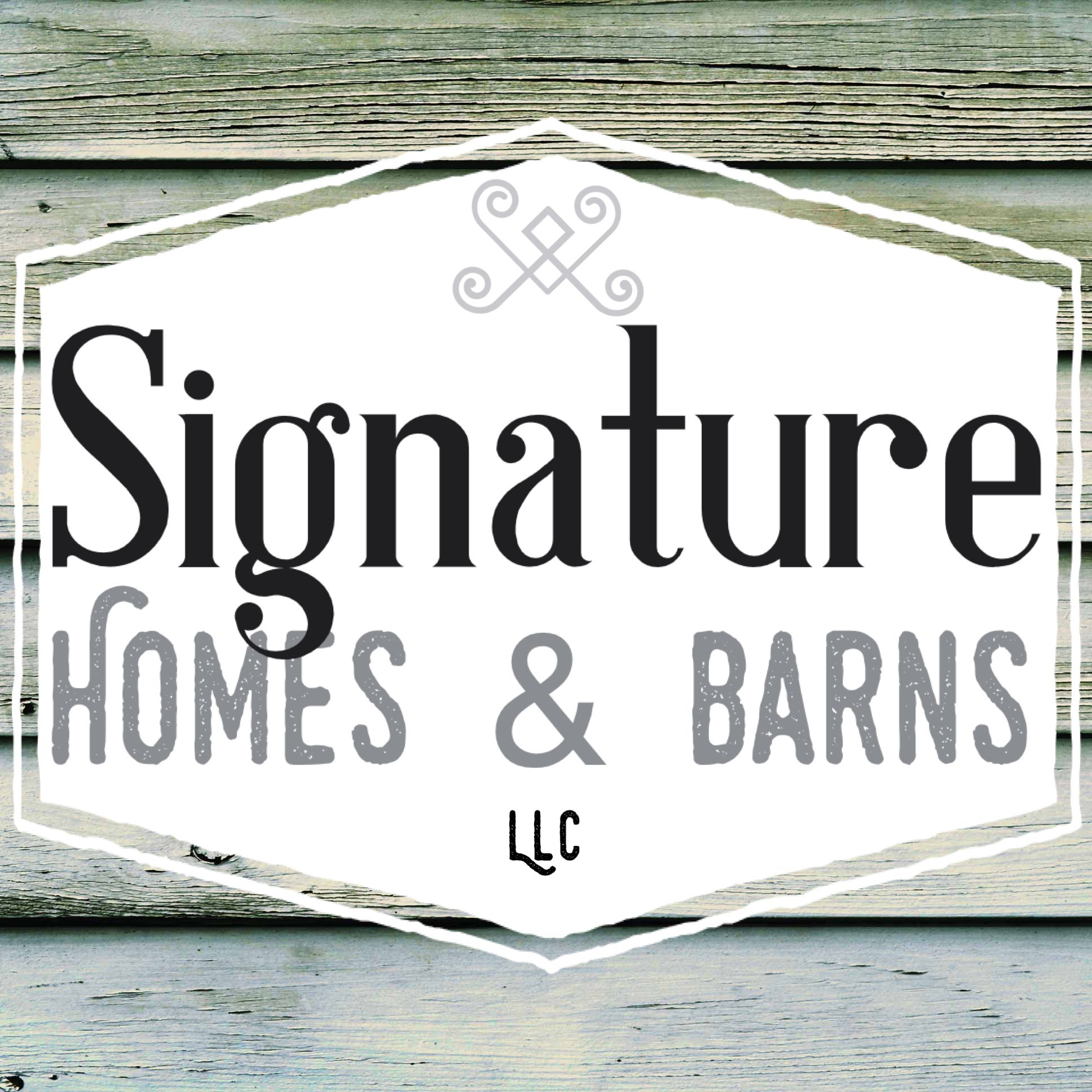Signature Homes and Barns, LLC Logo