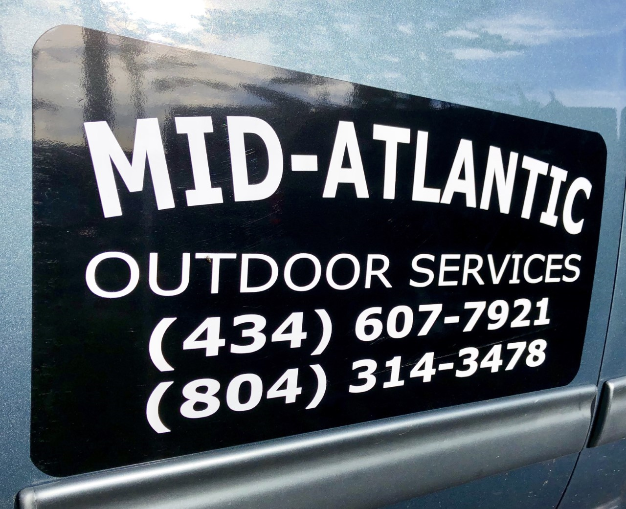 Mid-Atlantic Outdoor Services Logo