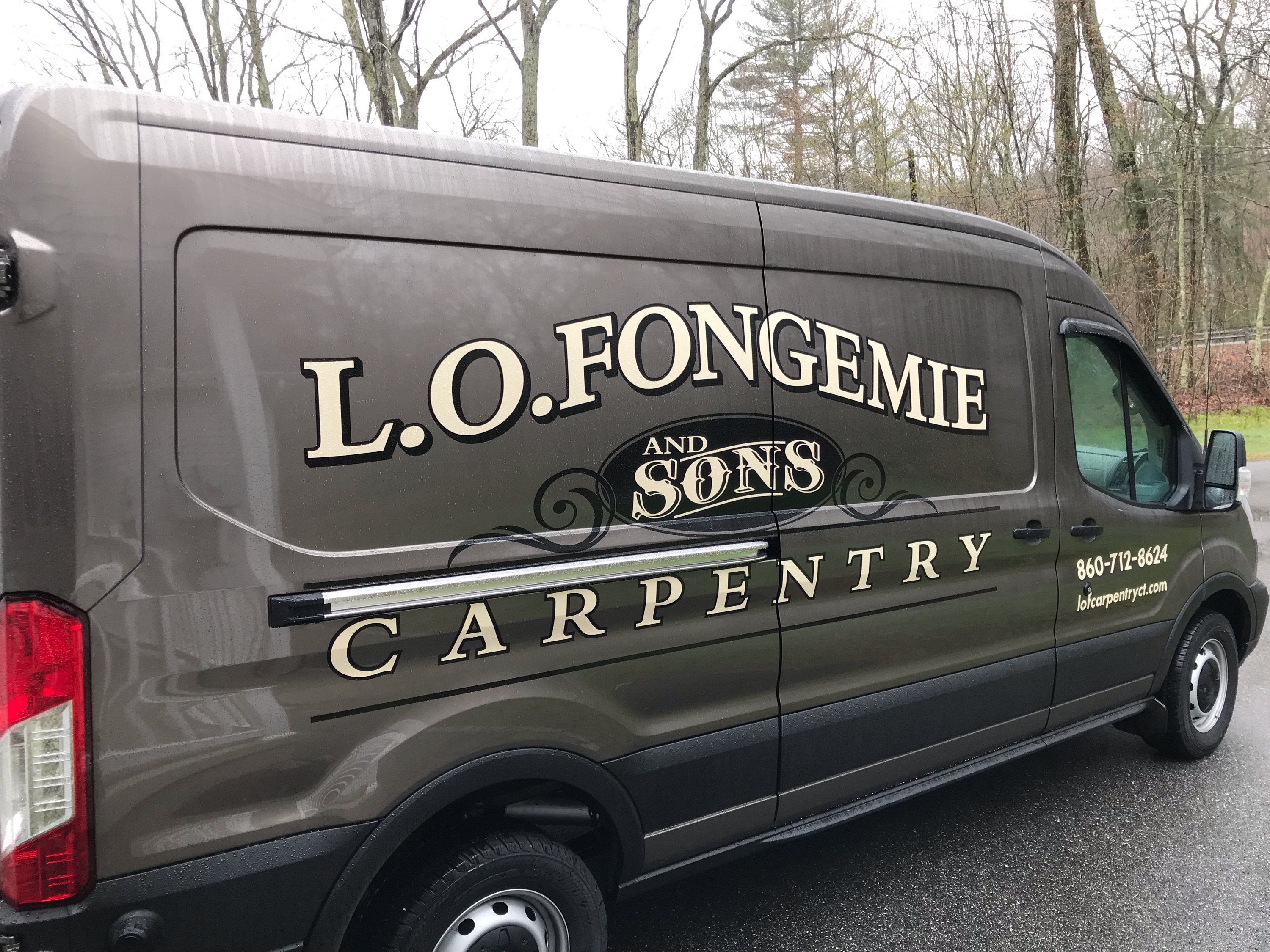 L.O. Fongemie & Sons Carpentry Logo