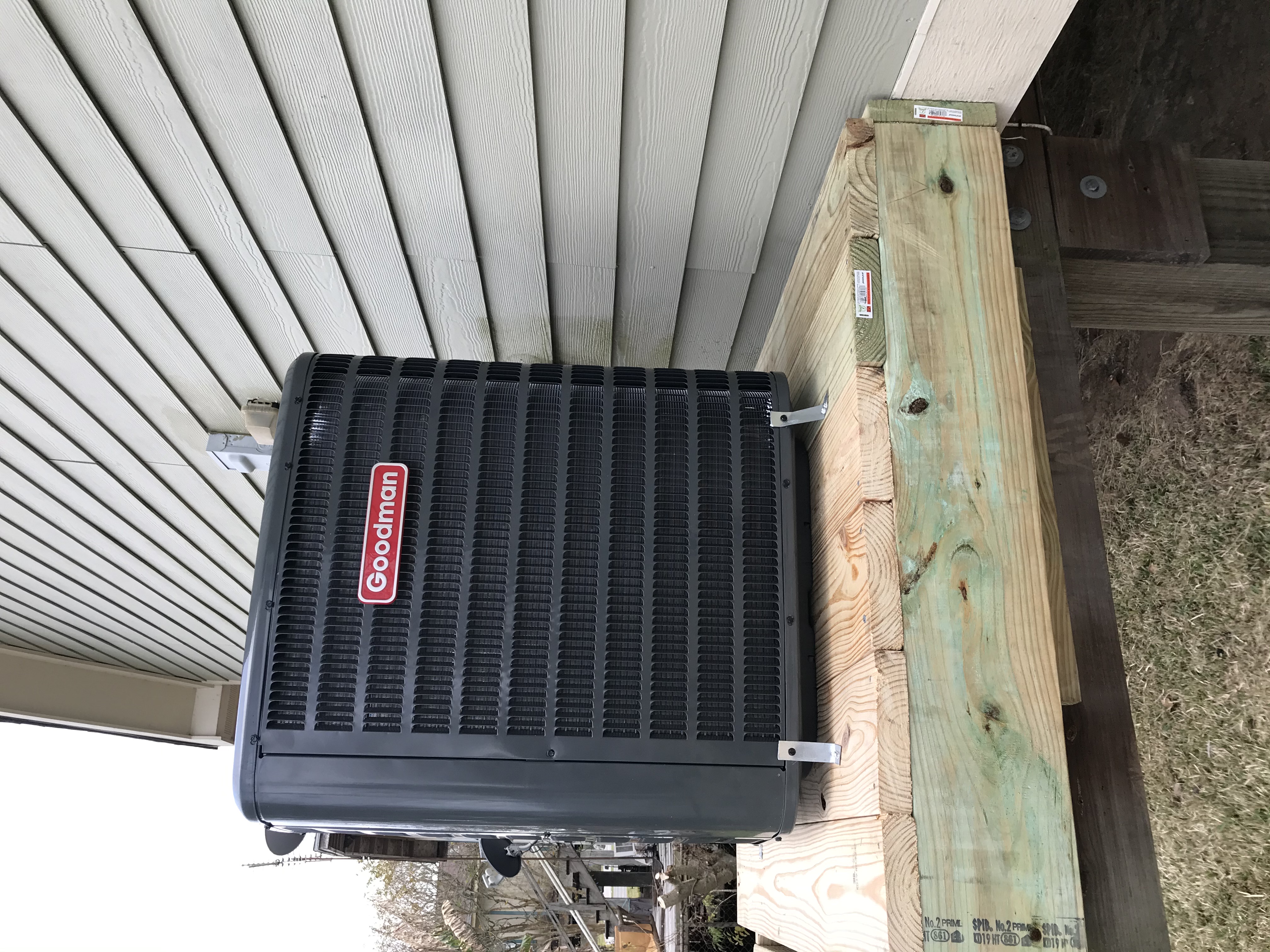 J Tullos Services Logo