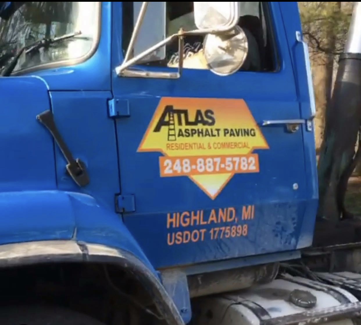 Atlas Asphalt Paving, LLC Logo