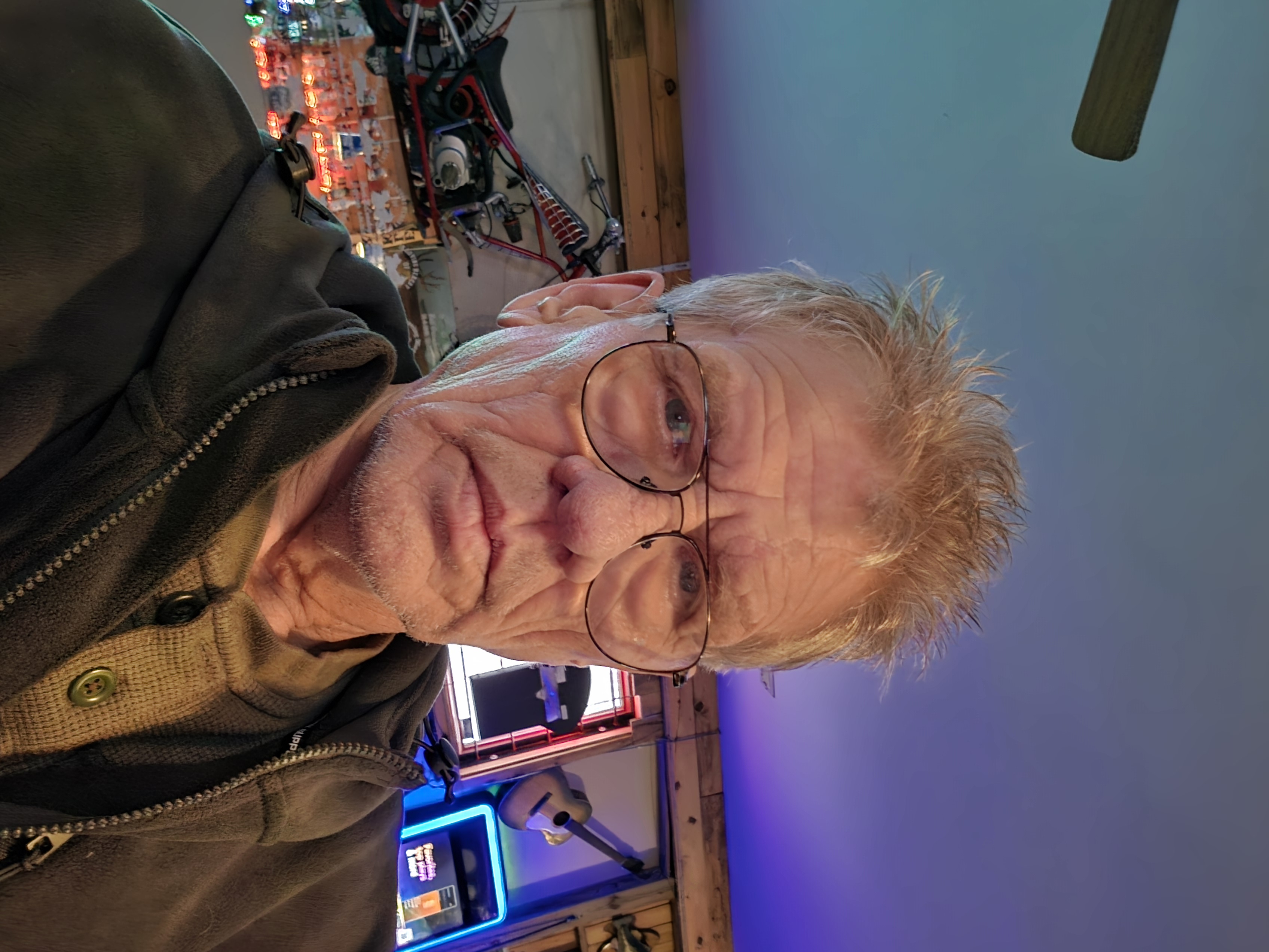 Cantrell Painting Logo