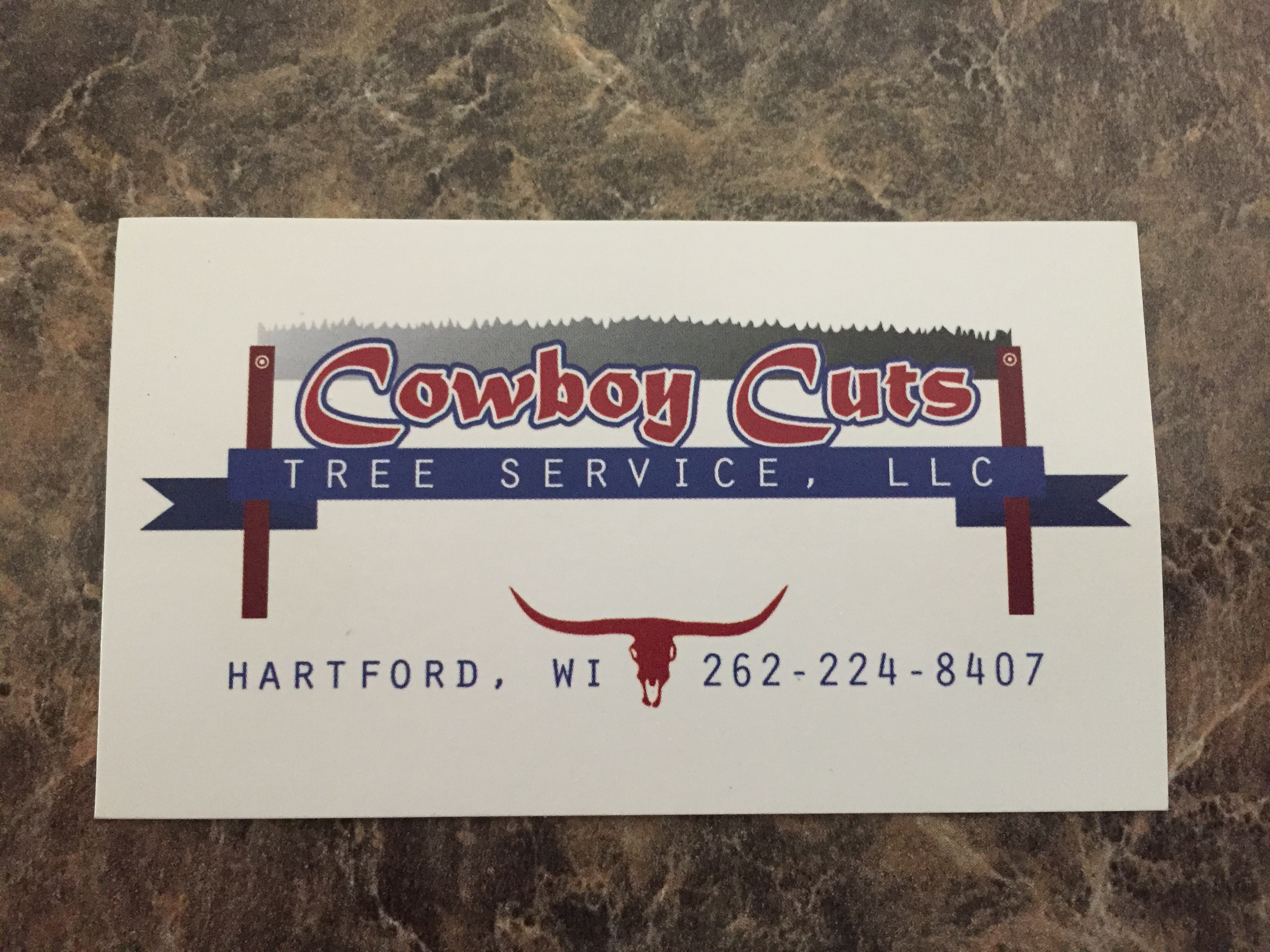 Cowboy Cuts Tree Service, LLC Logo