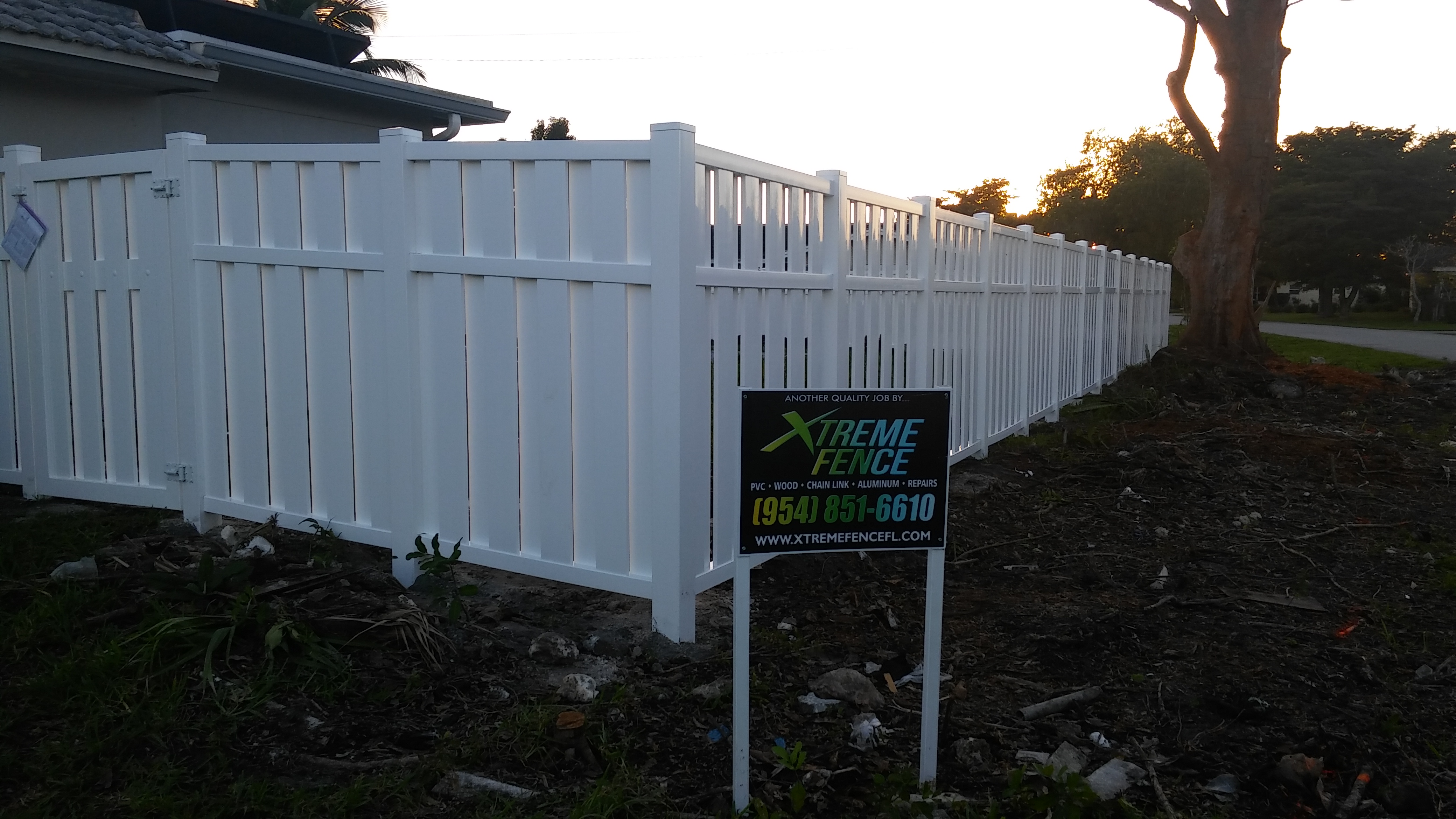 Xtreme Fence of Florida, Inc. Logo