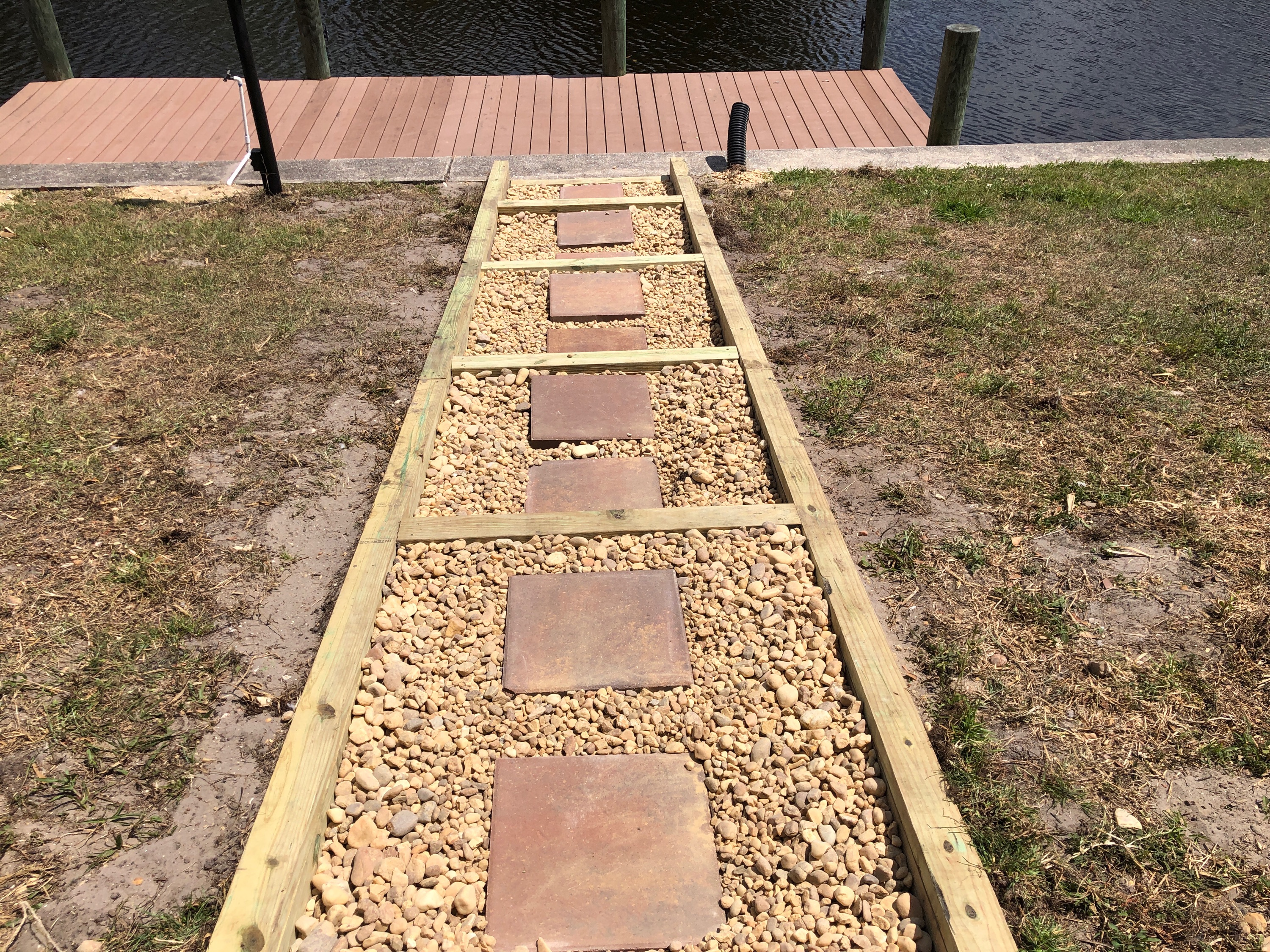 Dan's Landscaping Care Services, LLC Logo