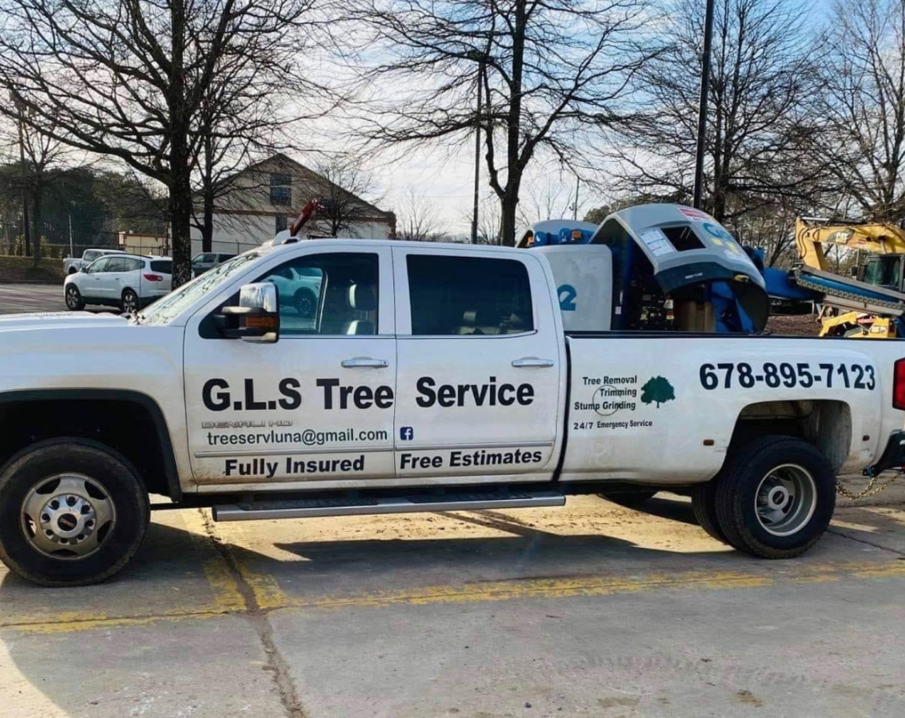 G.L.S Tree Service LLC Logo