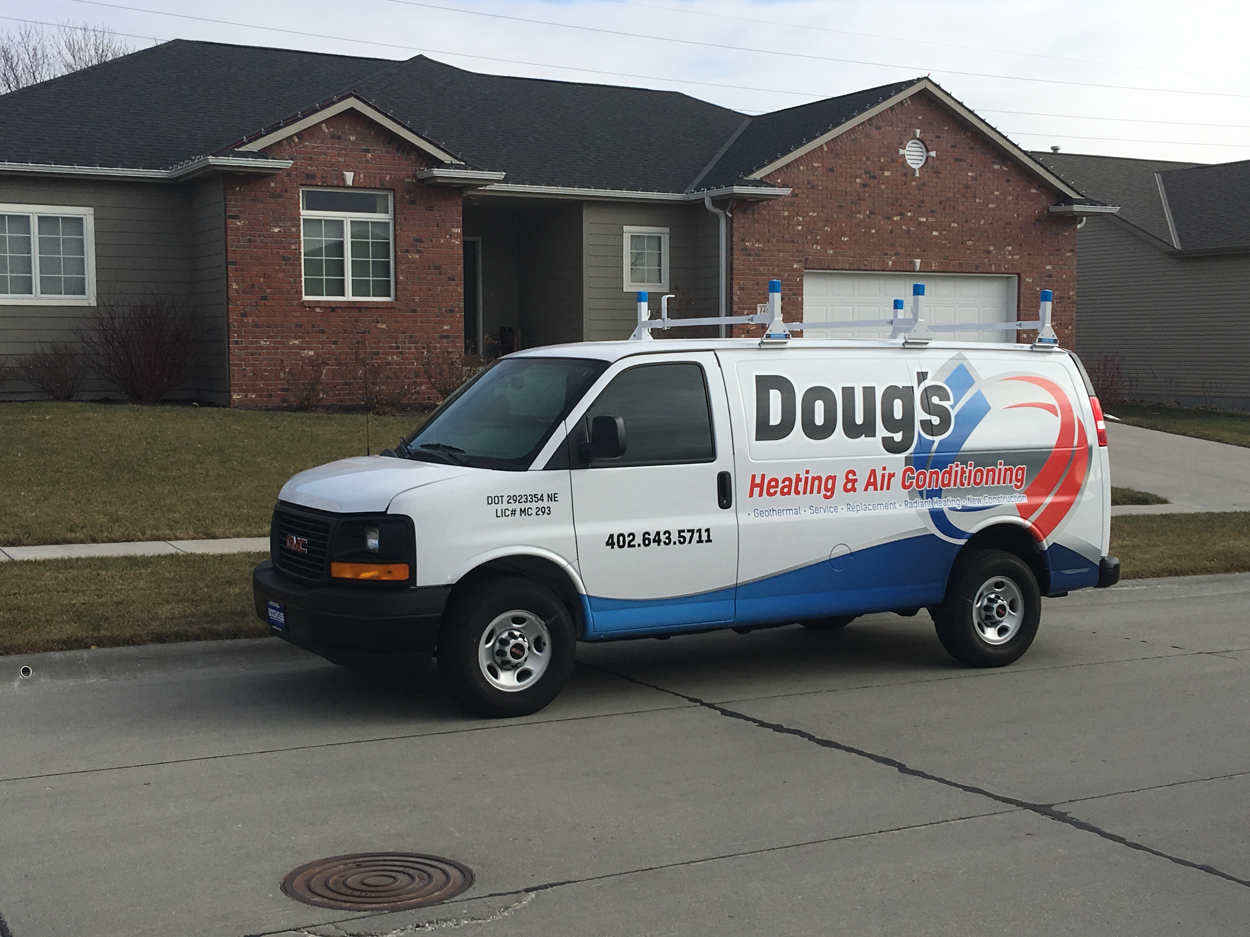 Doug's Heating & Air Conditioning, LLC Logo