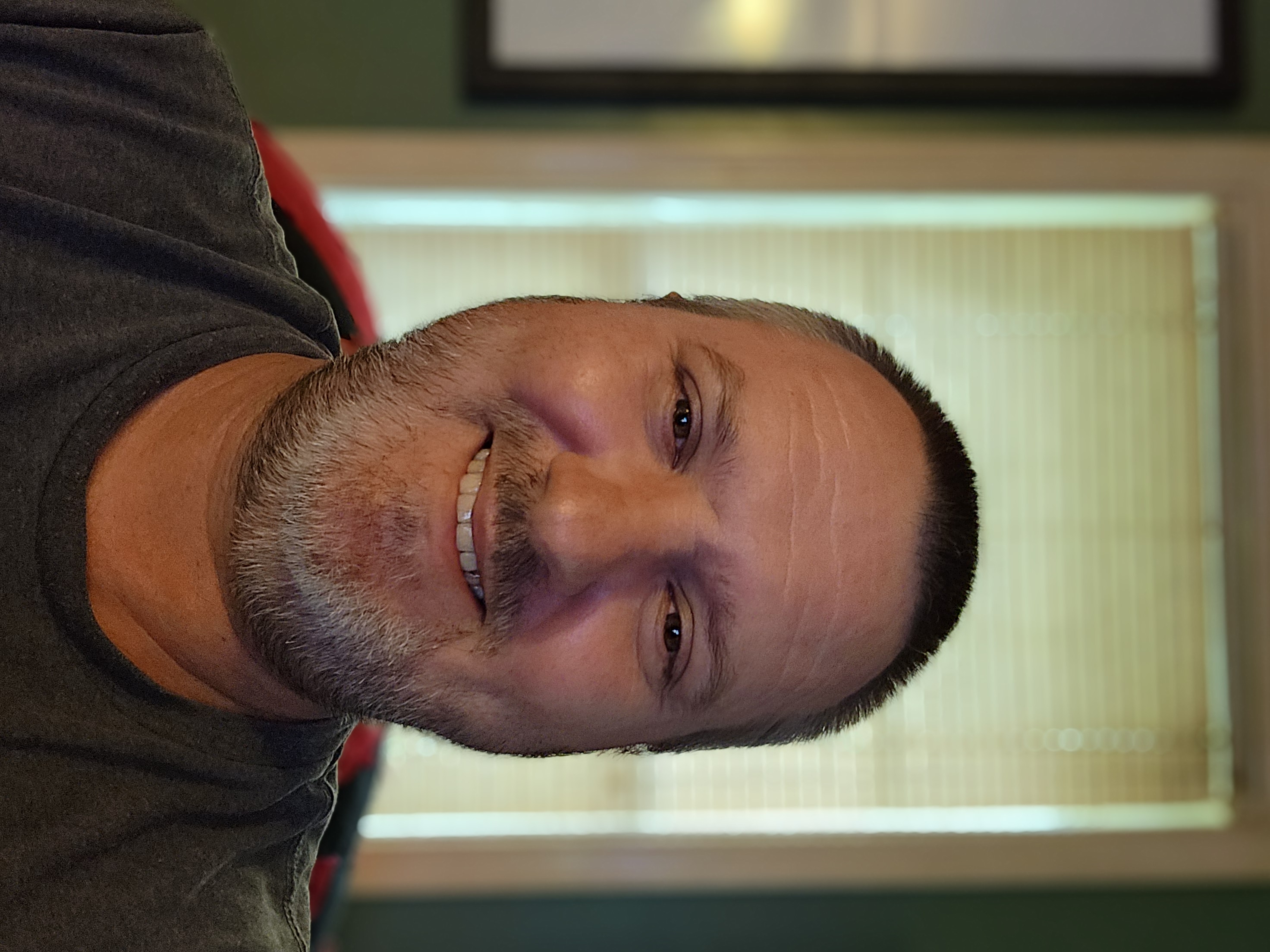 RAINMAN GUTTERS Logo