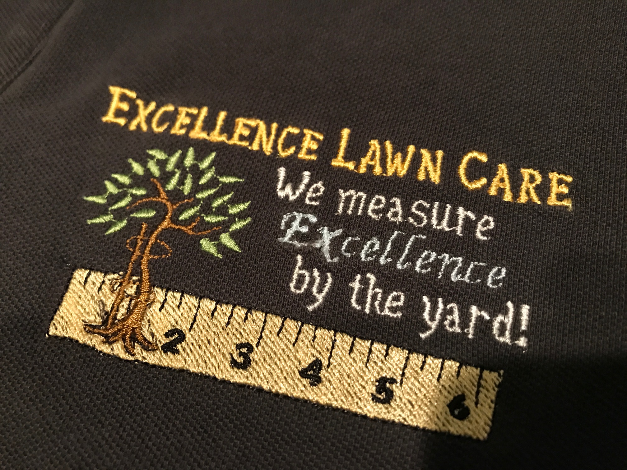 Excellence Lawn Care, LLC Logo