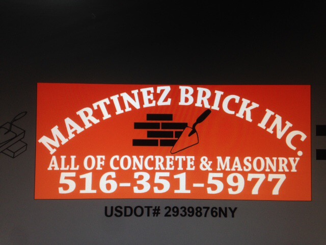 Martinez Brick, Inc. Logo