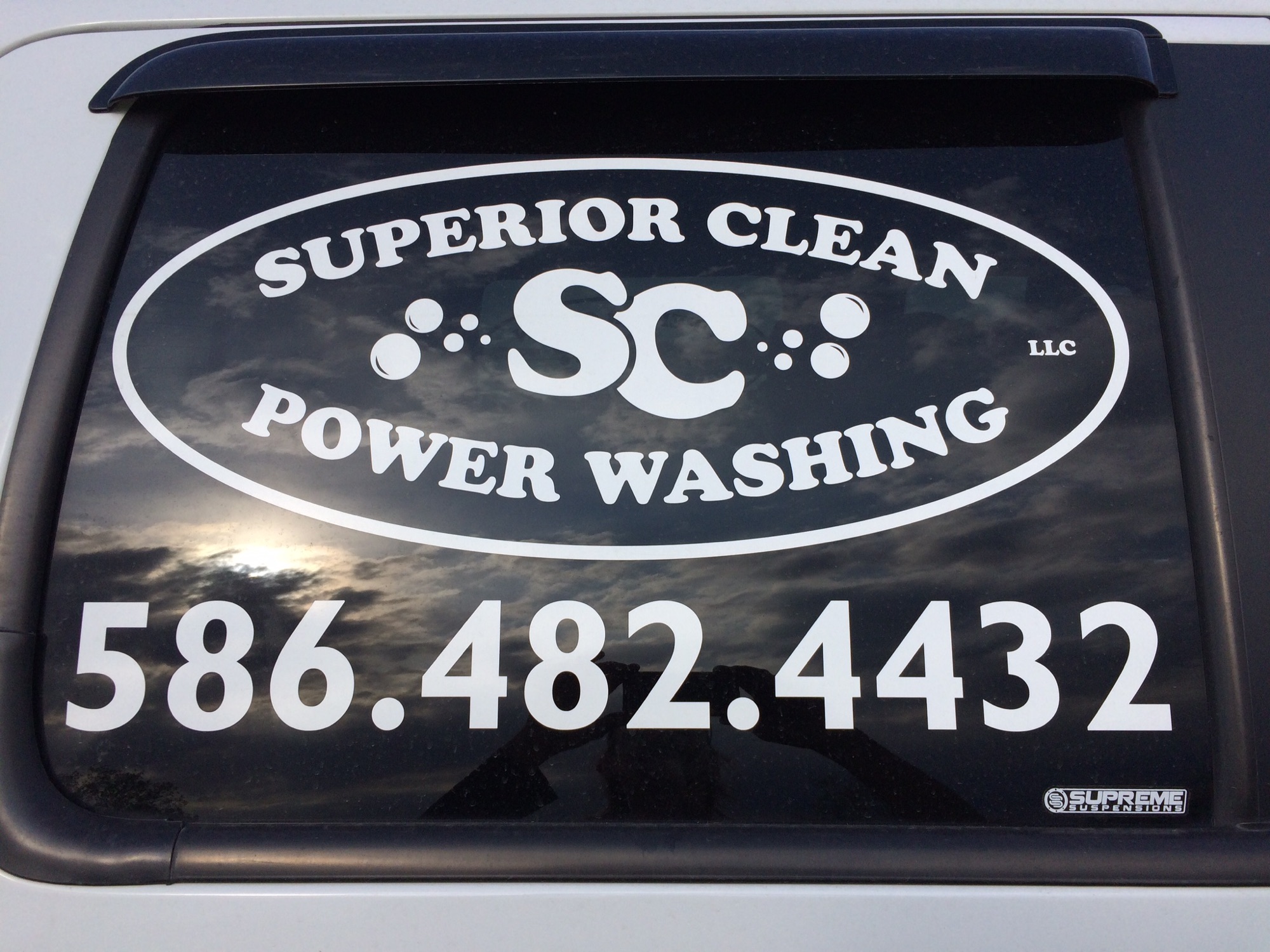 Superior Clean Power Washing Logo