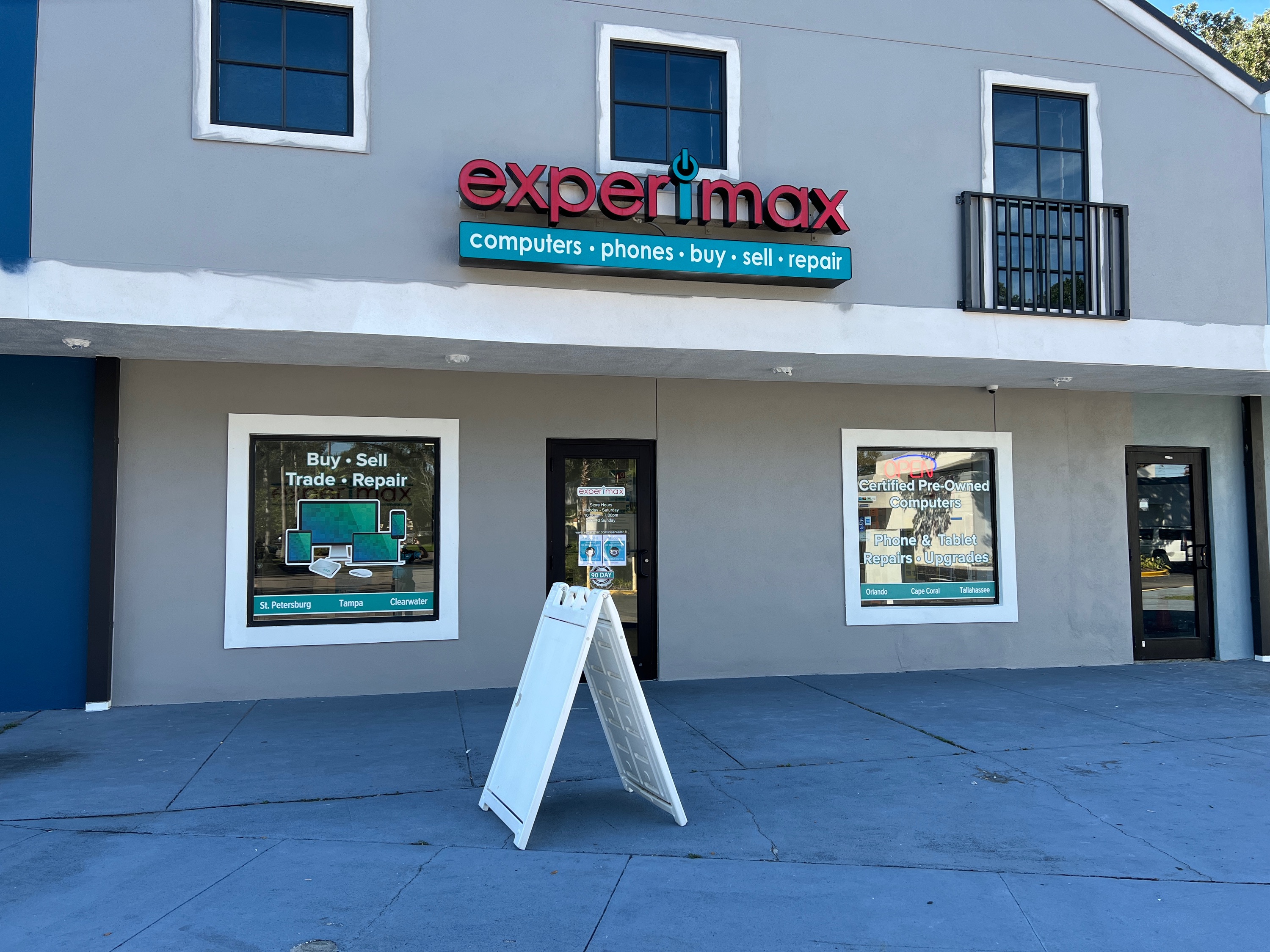 Experimax Clearwater Logo