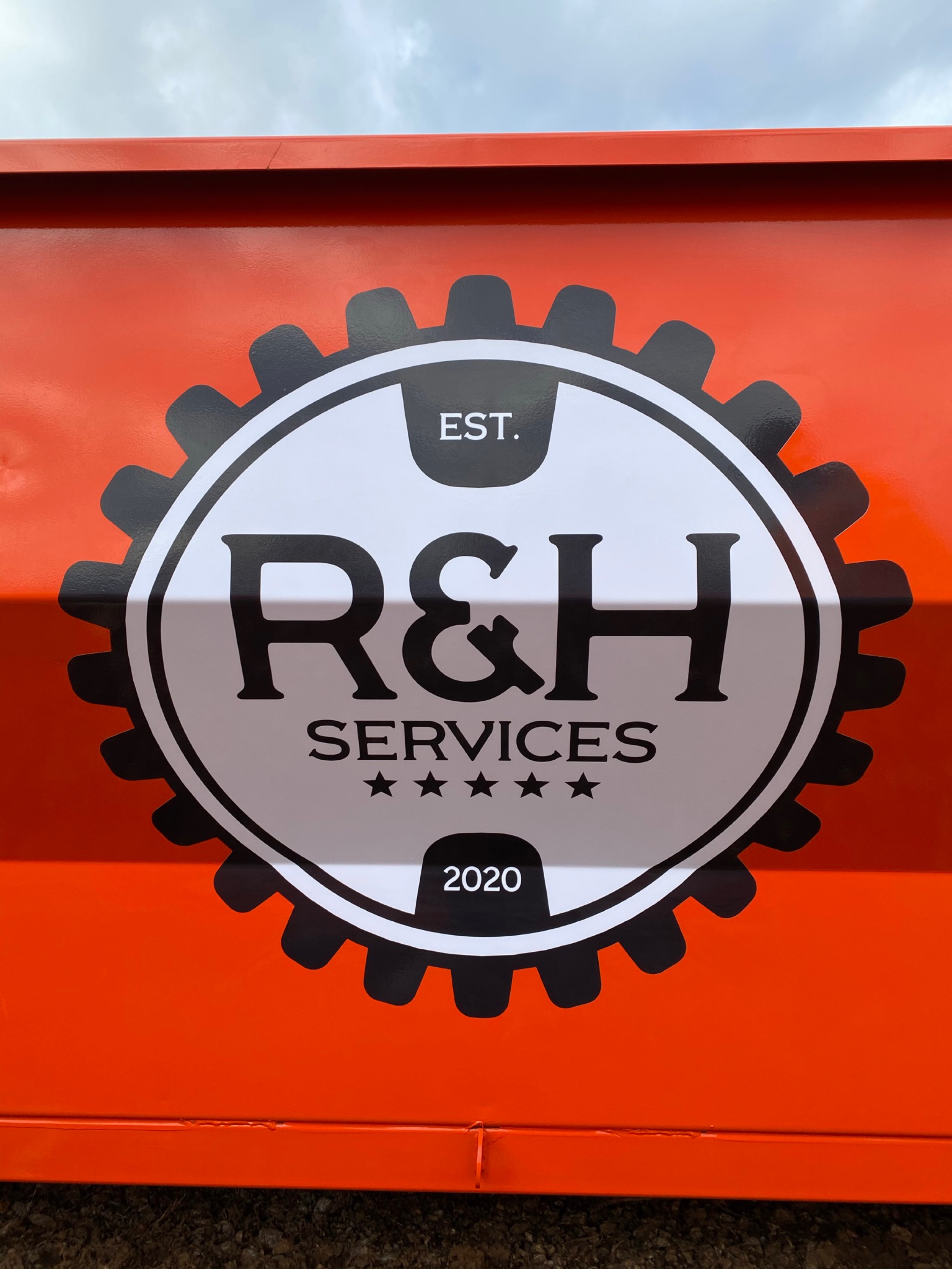 R & H Services Logo