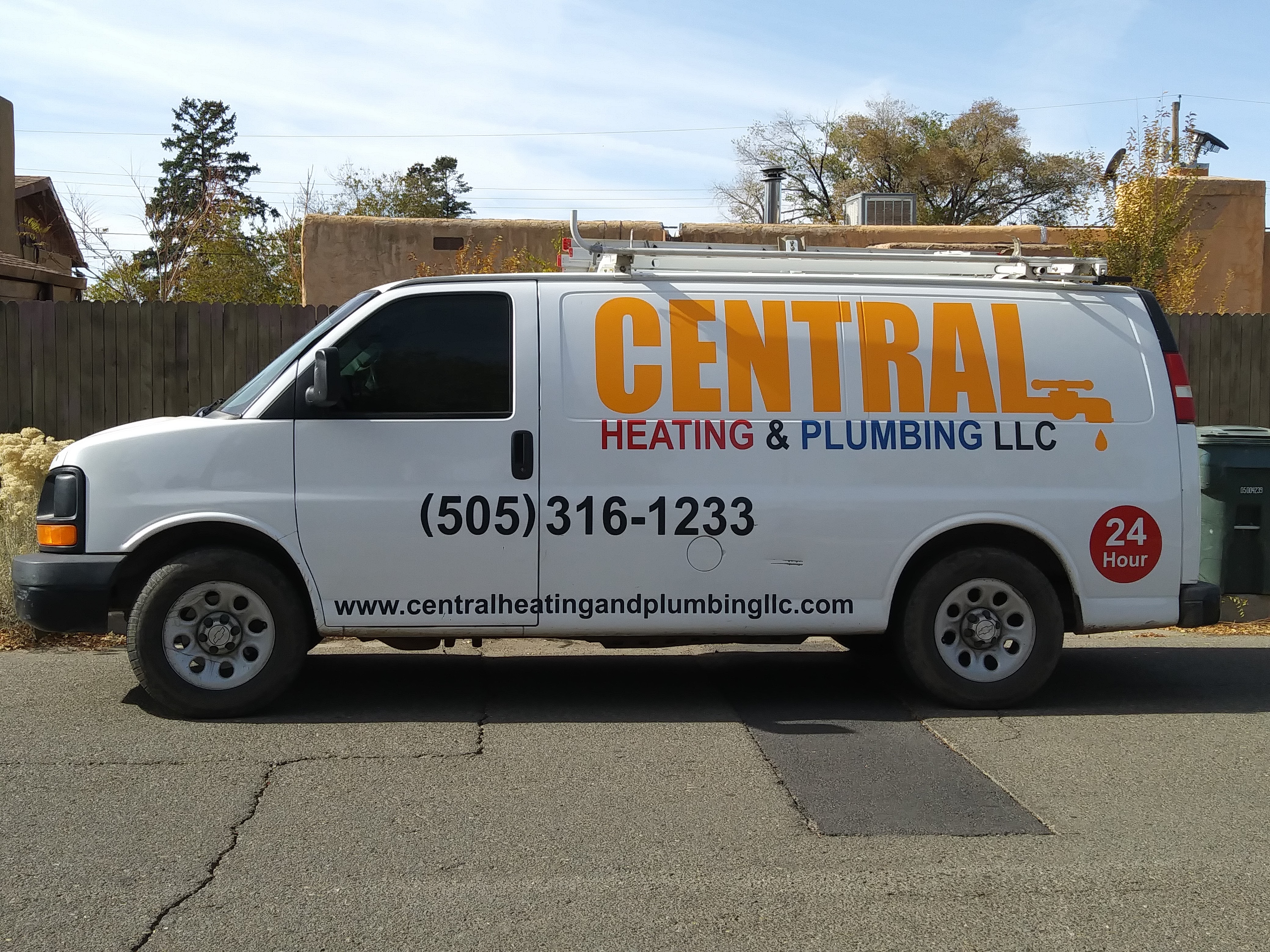 Central Heating & Plumbing, LLC dba CHP Logo