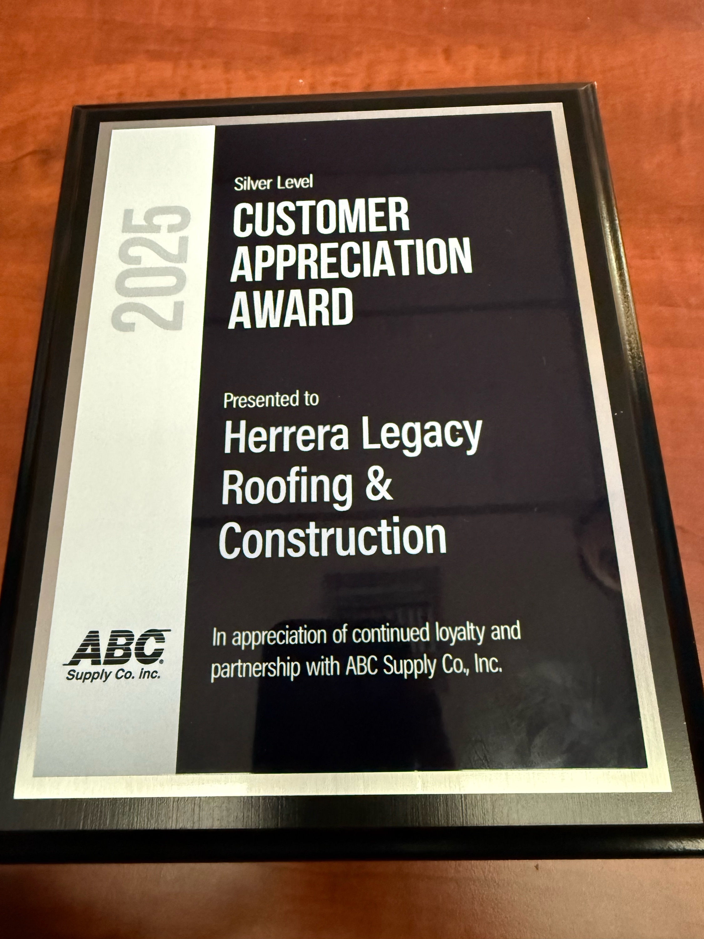 Midessa Roofing Logo