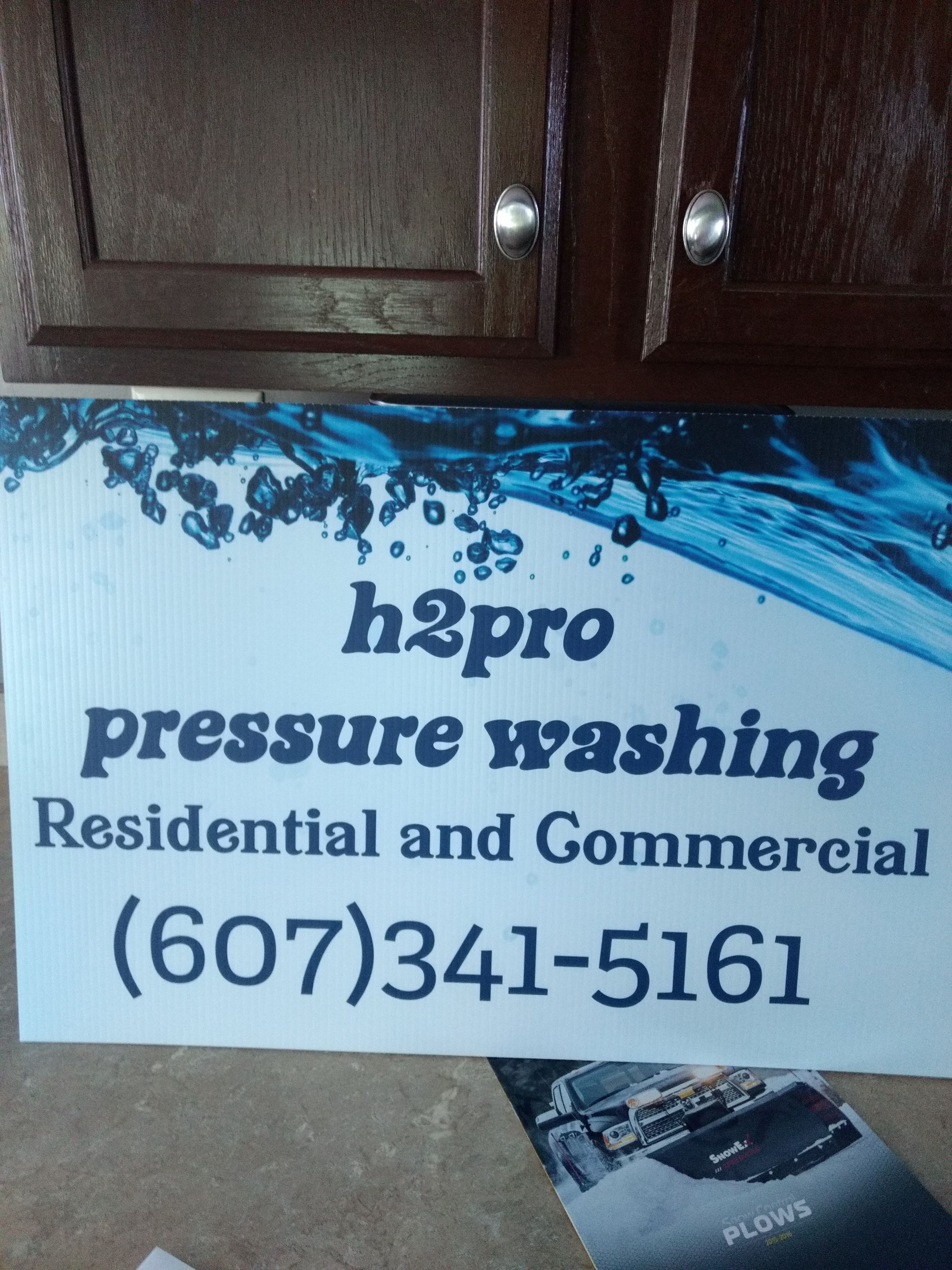 H2 Pro Pressure Washing Logo