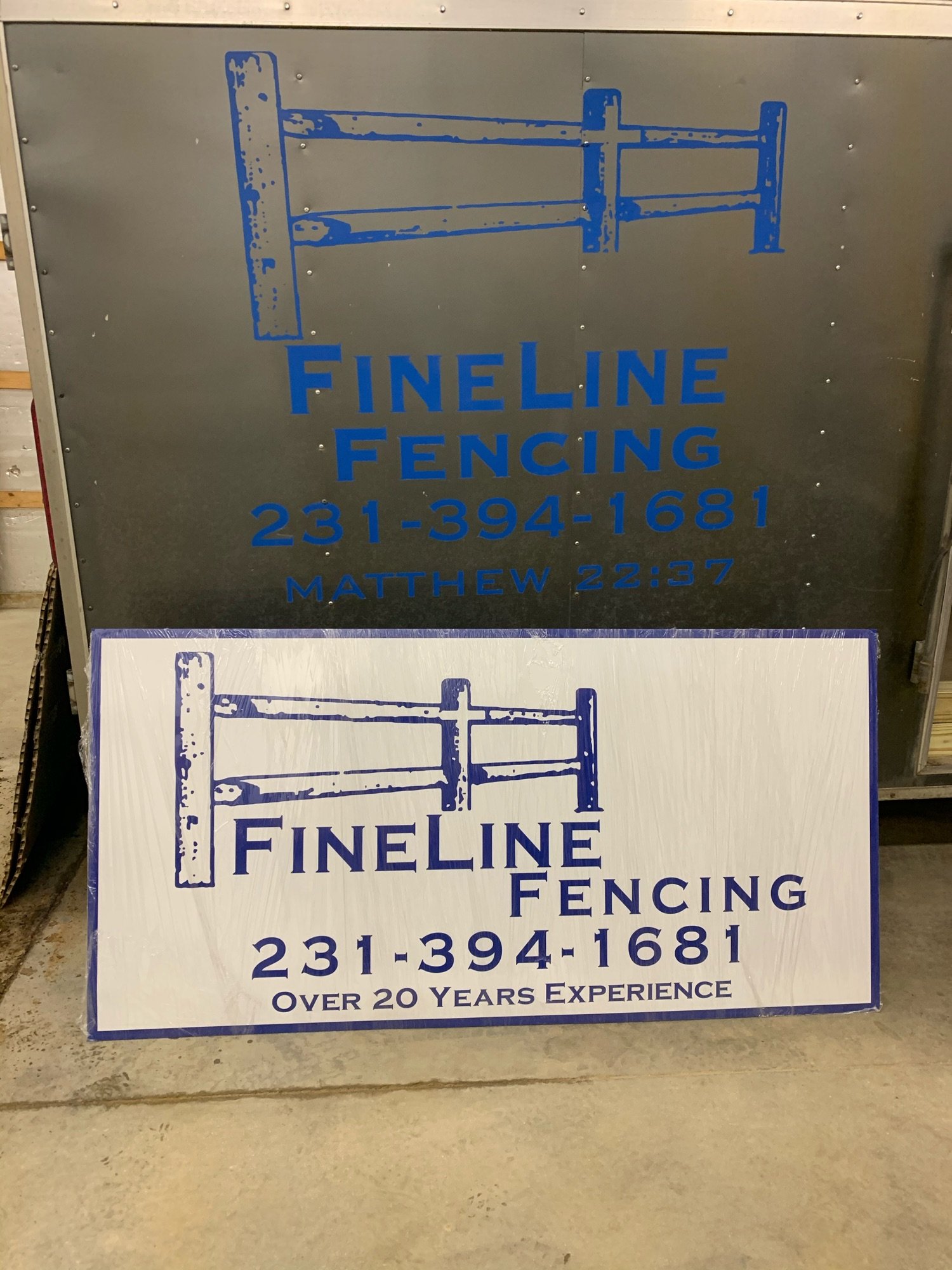 FineLine Fencing Logo