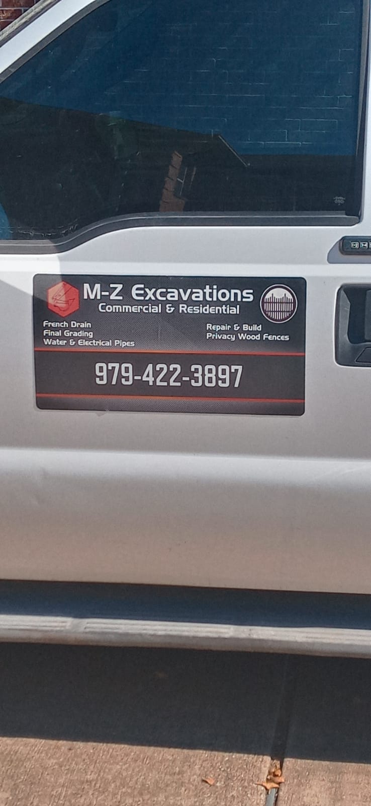 M-Z Excavations, LLC Logo
