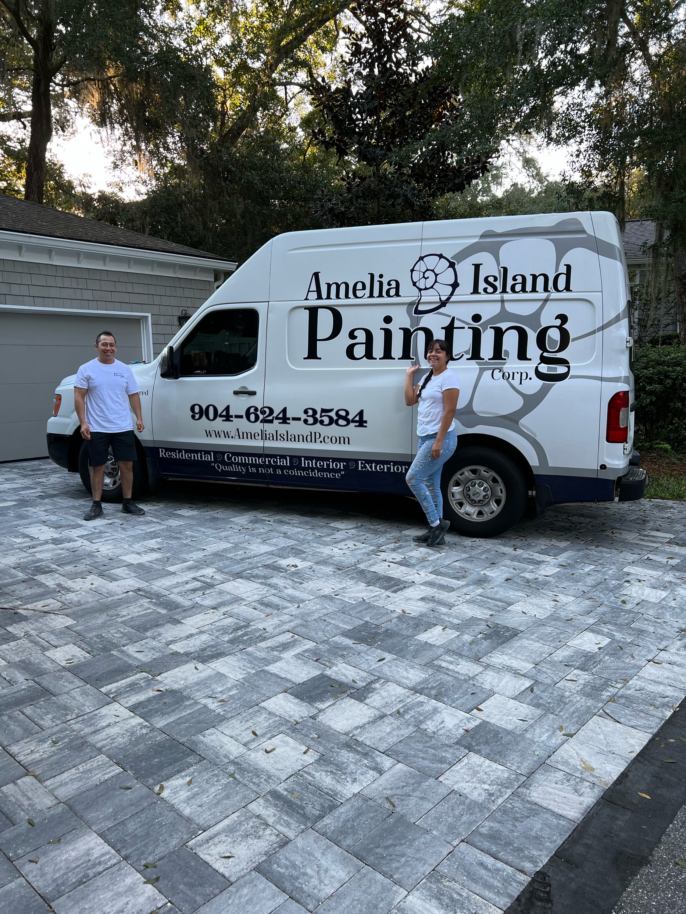 Amelia Island Painting, Corp. Logo