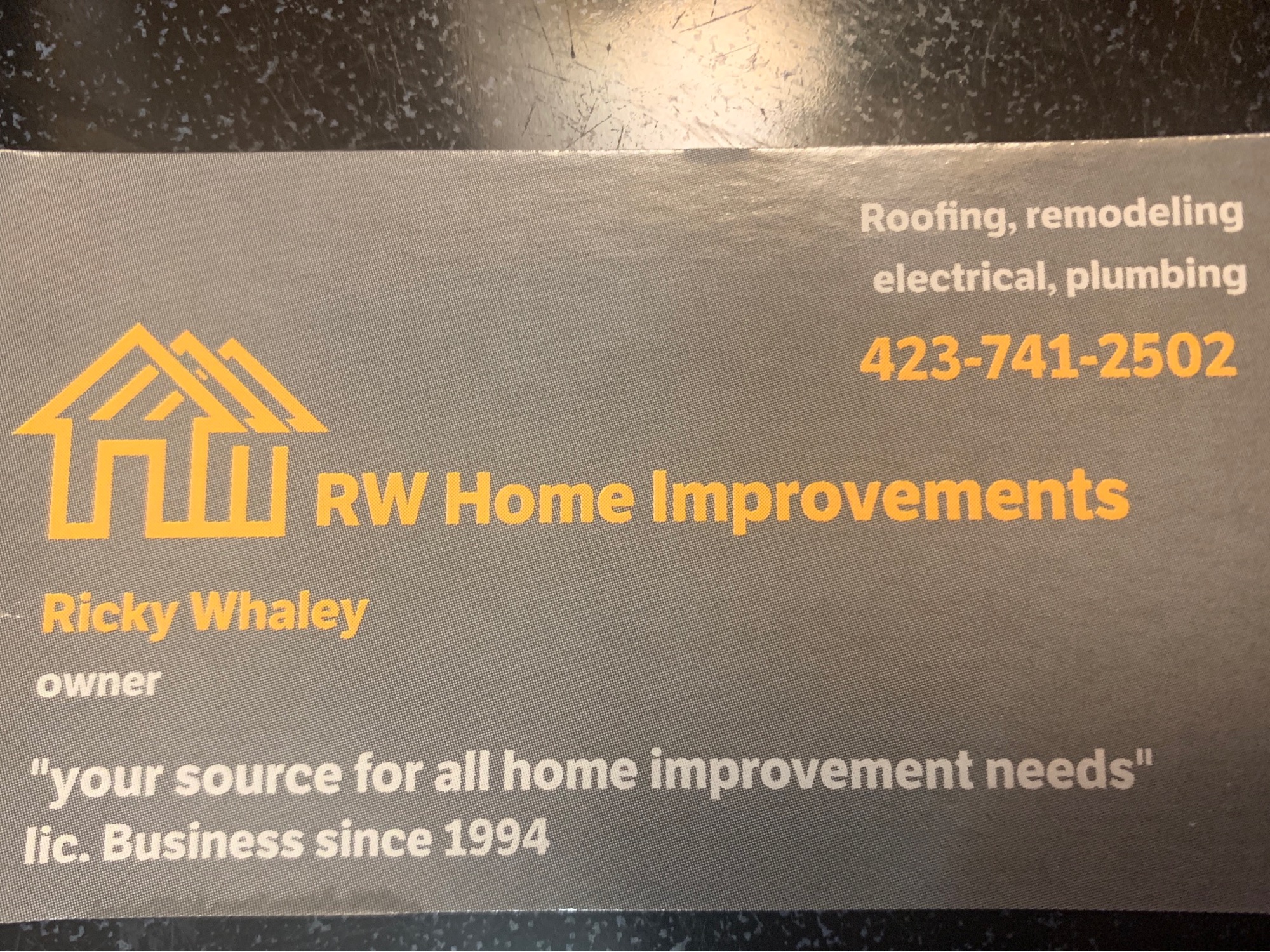 RW Home Improvements Logo