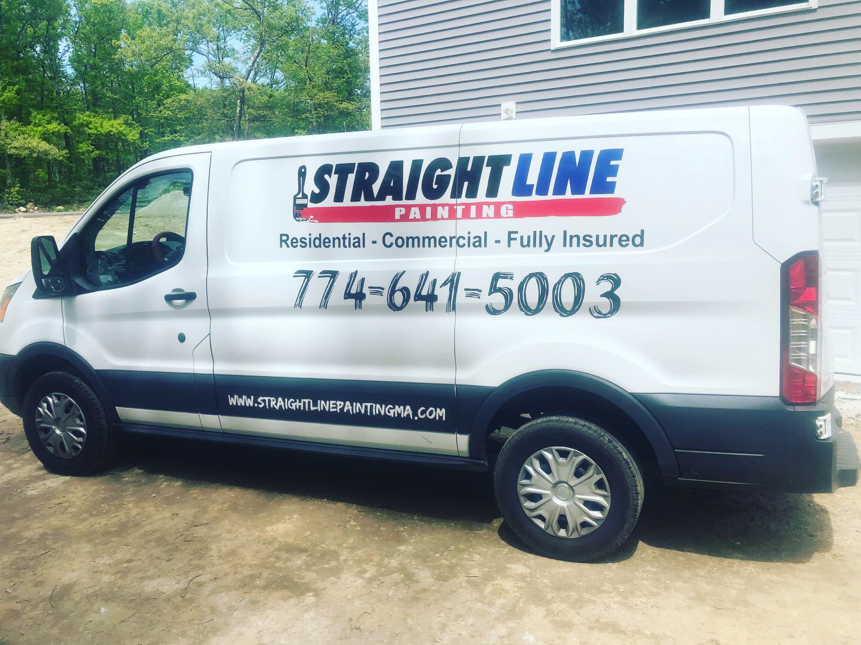Straight Line Painting Logo