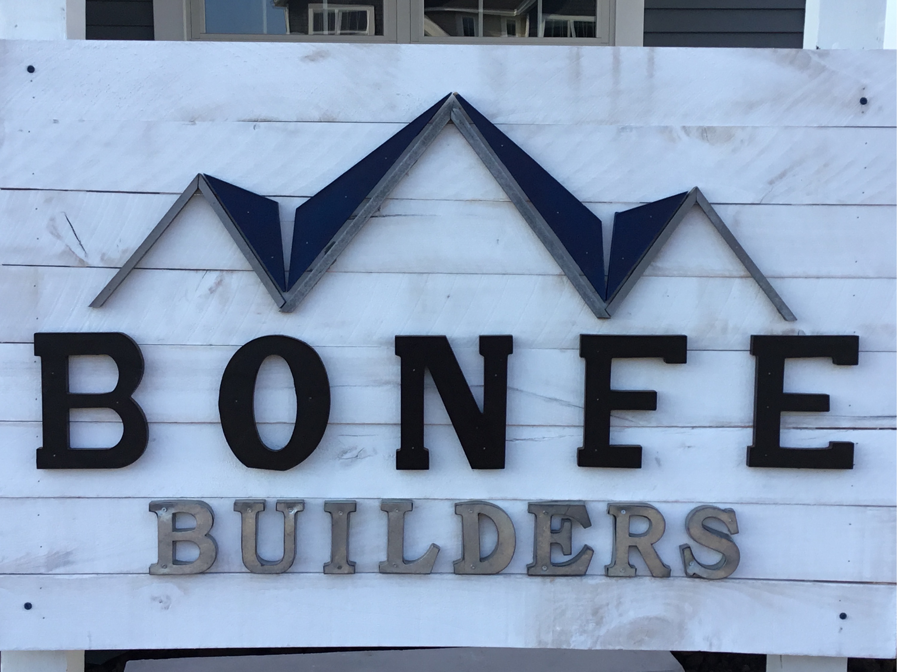 Bonfe Builders Logo