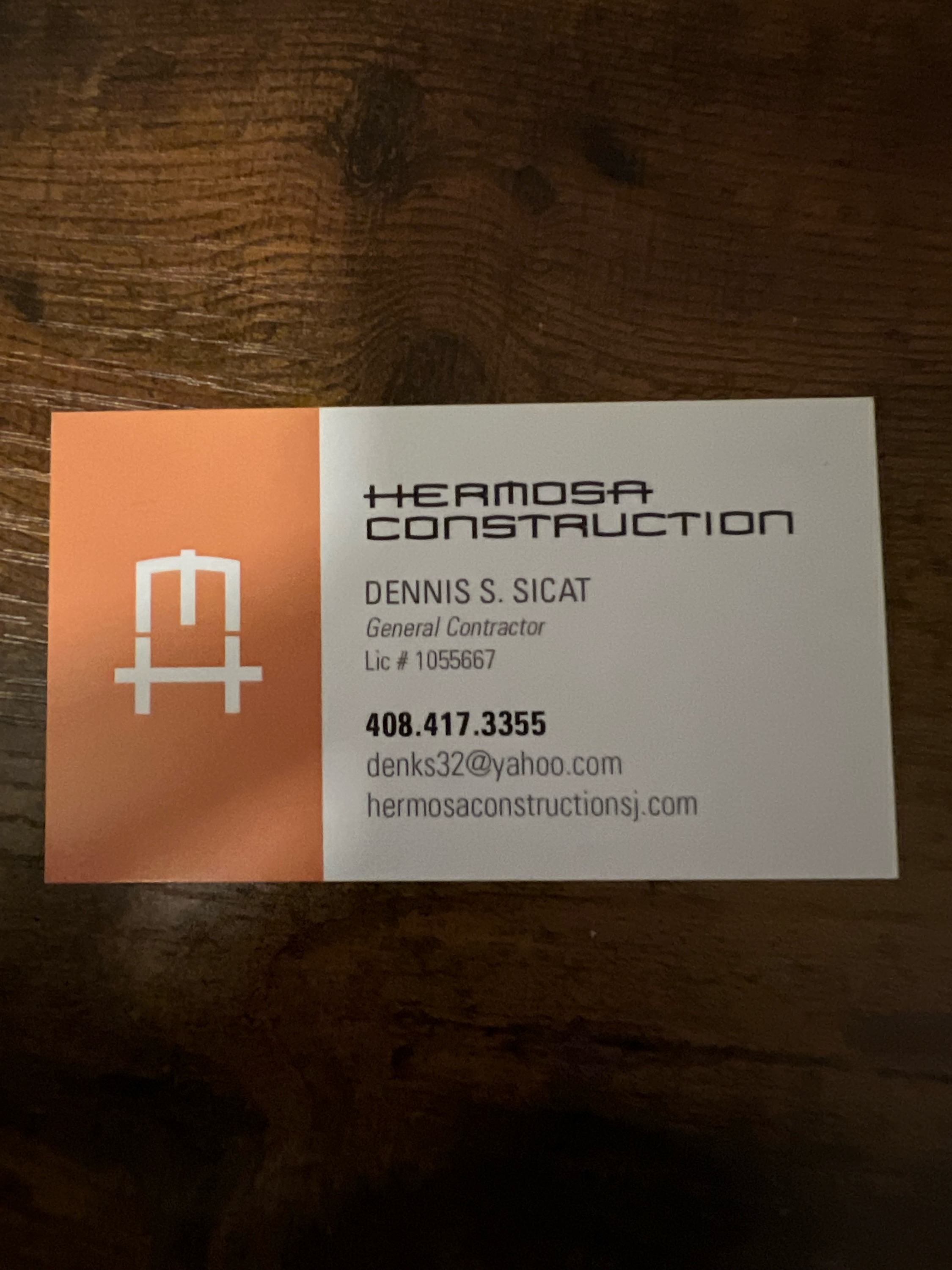 Hermosa Construction Logo