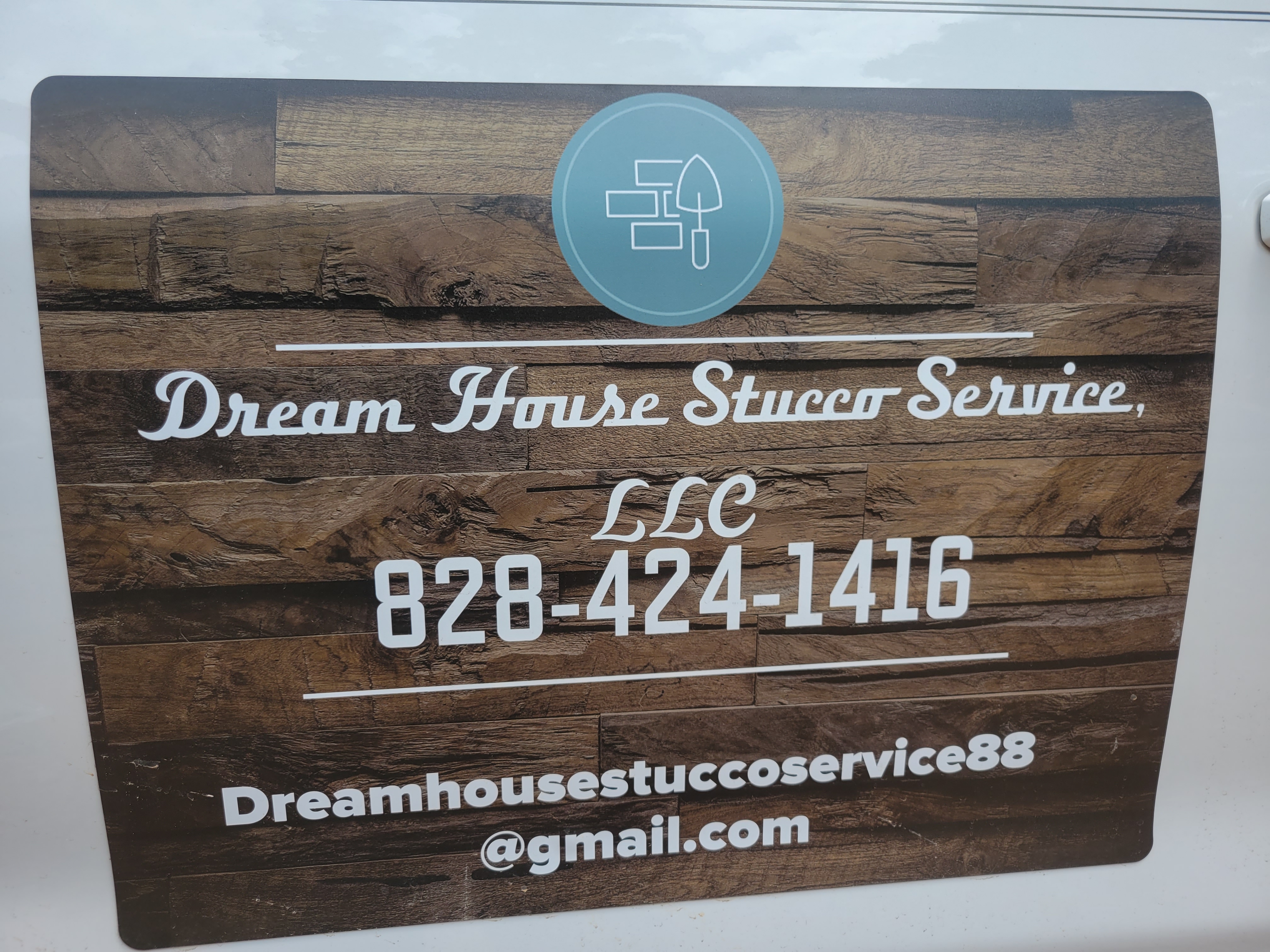 Dream House Stucco Service Logo