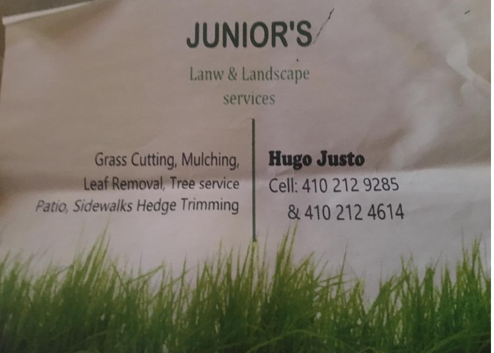 Juniors Lawn & Landscape Services Logo