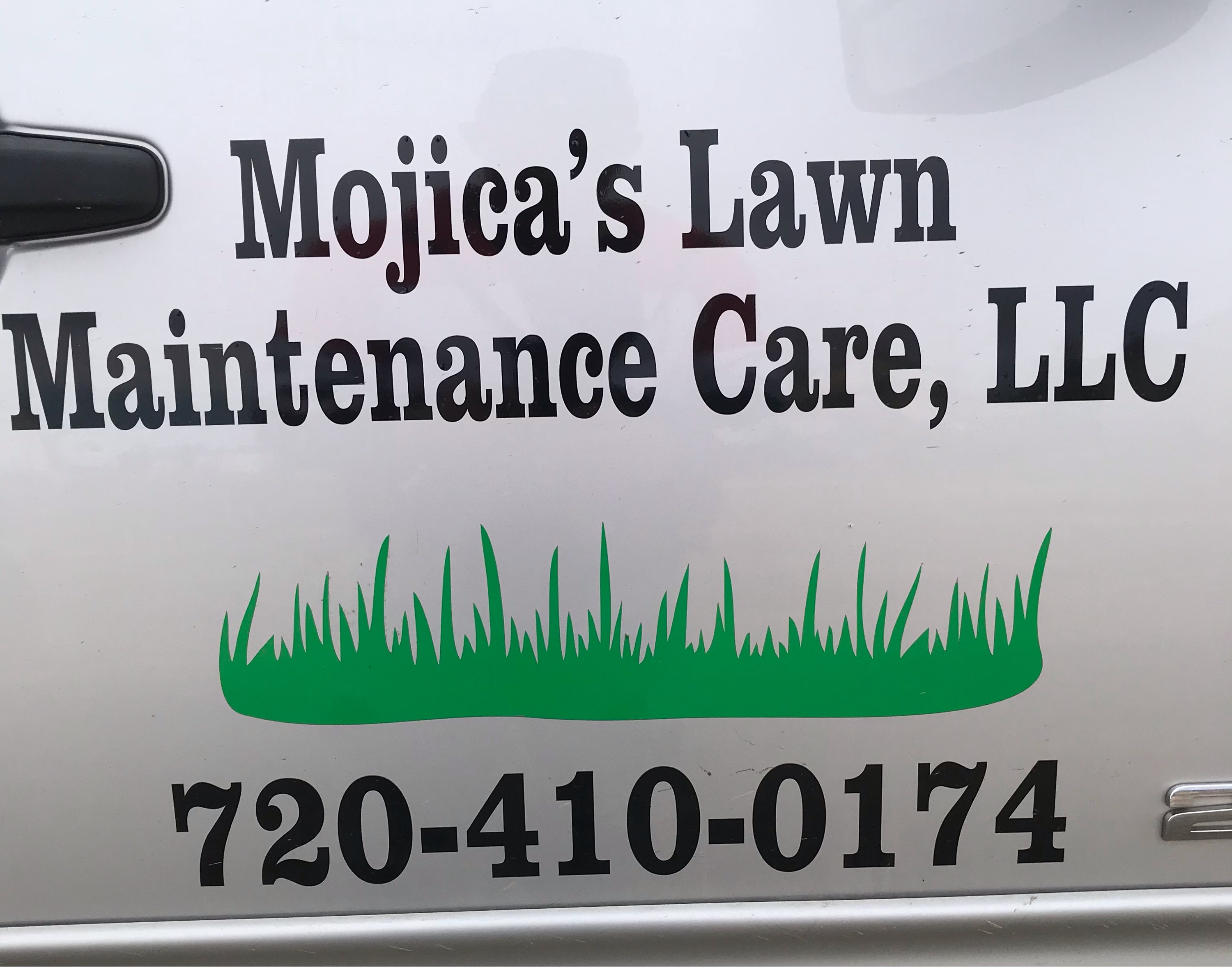 Mojicas Lawn Maintenance Care, LLC Logo