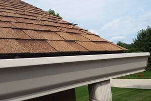 average cost for seamless gutters