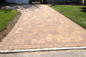 2021 Driveway Pavers Cost Brick Concrete Paver Prices Homeadvisor