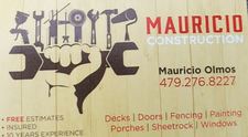 Mauricio Construction logo