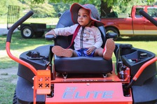 Avatar for Grant's Lawn Service