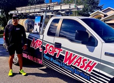 Logo for Mr. Softwash