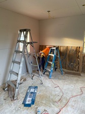 J&J Remodeling Service LLC - Inicio  Facebook logo