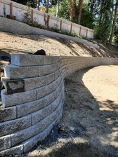 Rolando Landscaping logo
