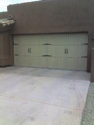 Global Garage Doors, LLC logo