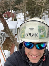 M&E Tree Service, LLC logo