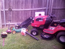 JL Lawncare logo
