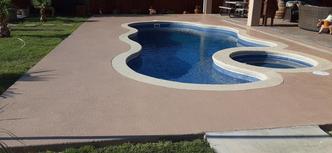 Dolphins Pool y Spas logo