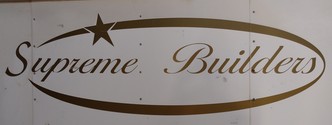 Supreme Builders logo