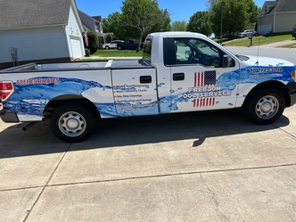 Freedom Pool Service logo