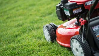 Guardian Lawn Care logo